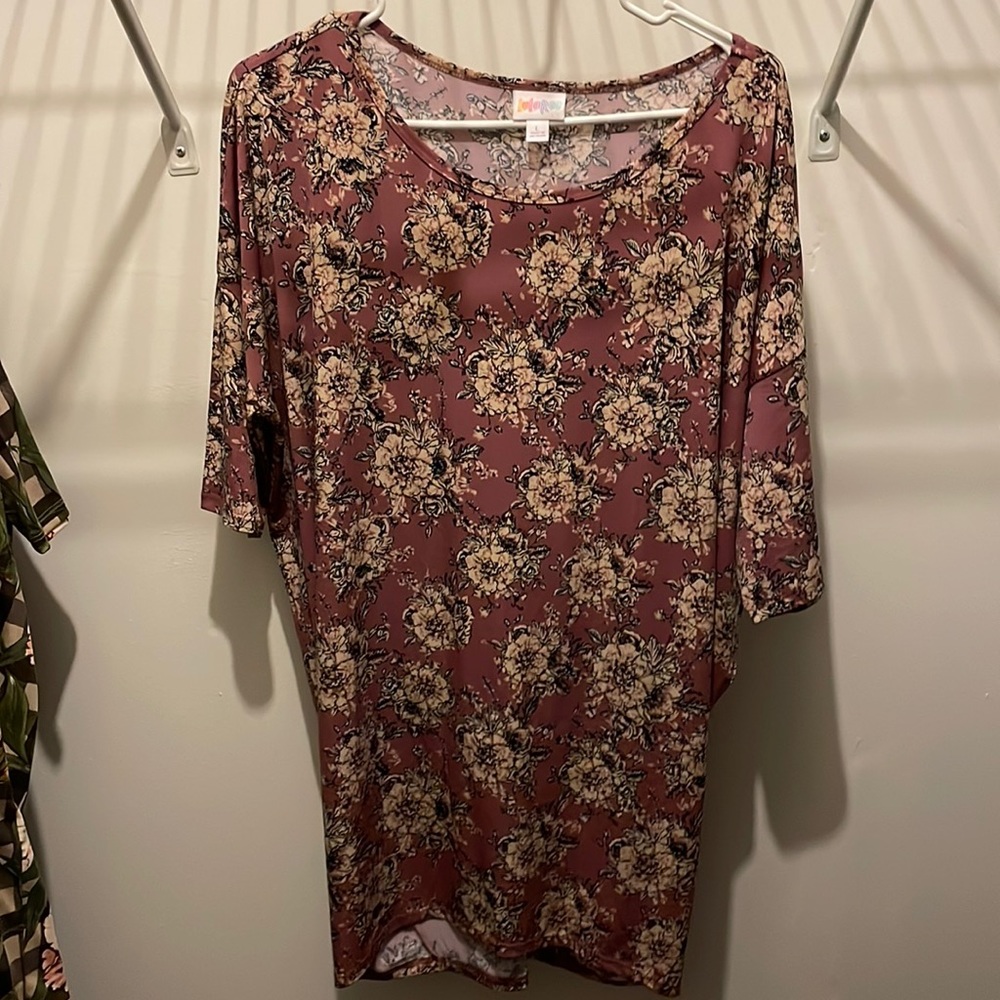 LuLaRoe top